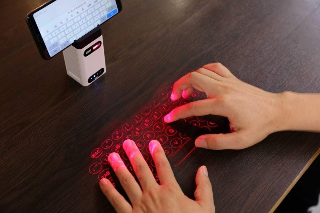 wireless_laser_projection_bluetooth_virtual_keyboard__mouse_1557072506_4c71c68e_progressive